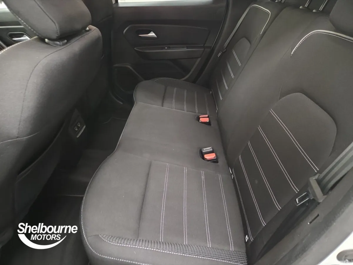 Dacia Duster Estate, Petrol, 2022, White