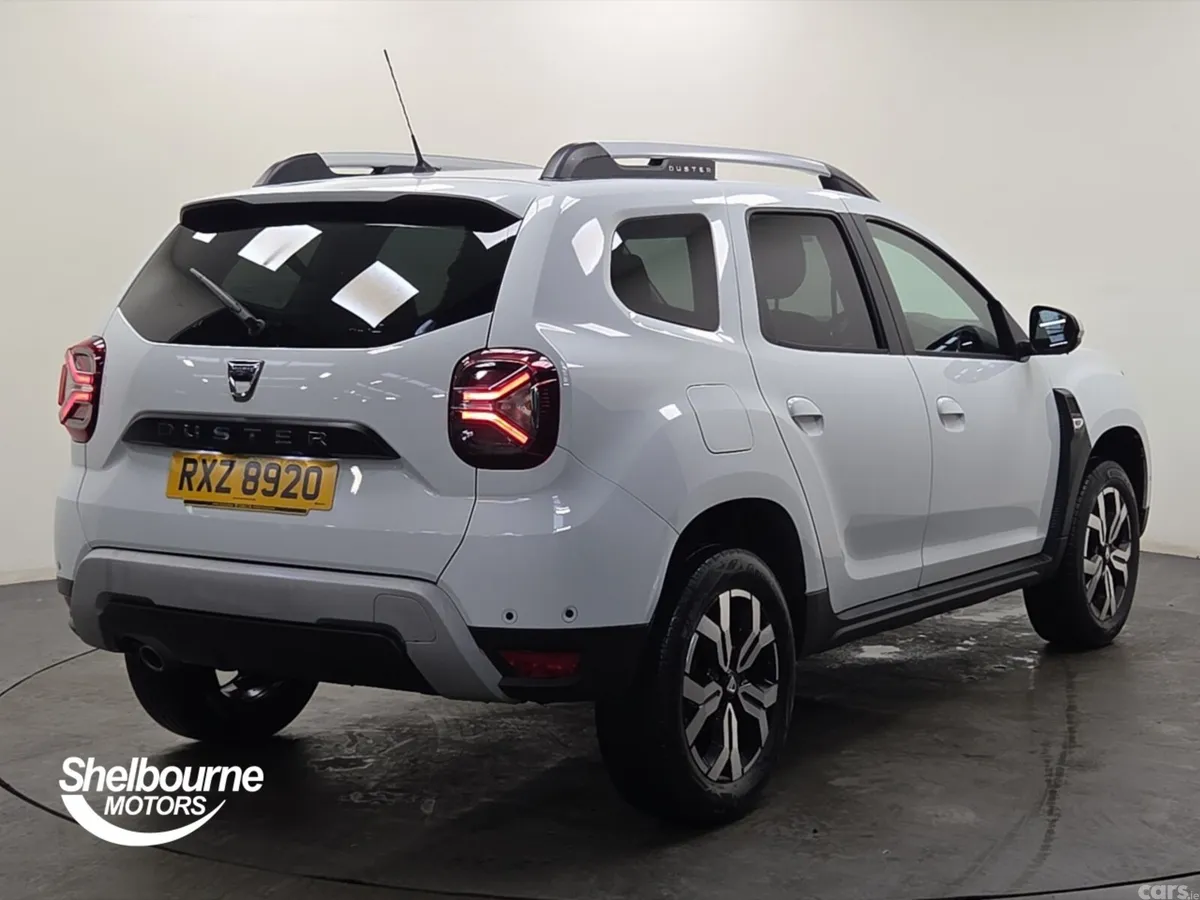 Dacia Duster Estate, Petrol, 2022, White