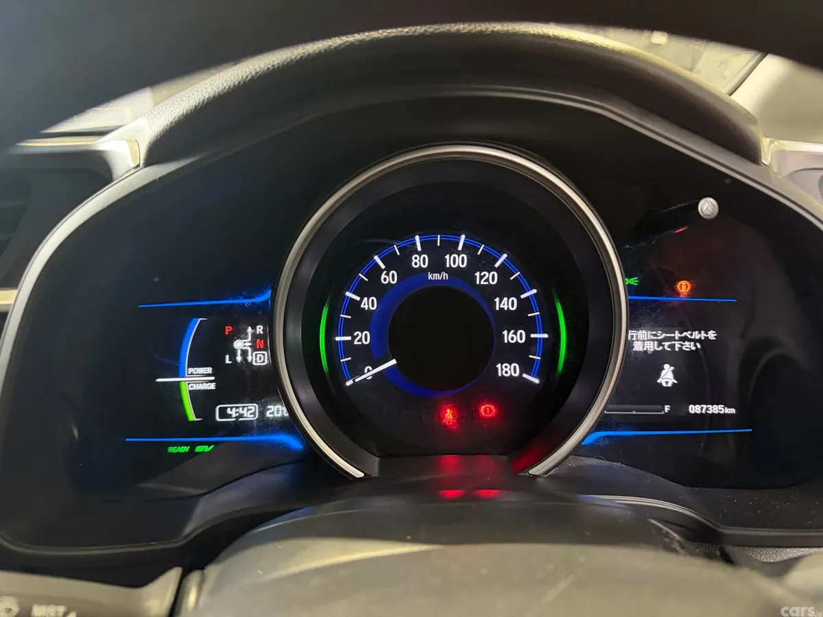 Honda Fit Hatchback, Petrol Hybrid, 2014, Silver