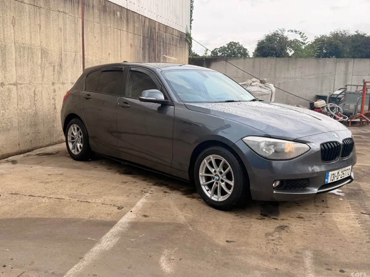 BMW 1-Series Hatchback, Diesel, 2013, Grey