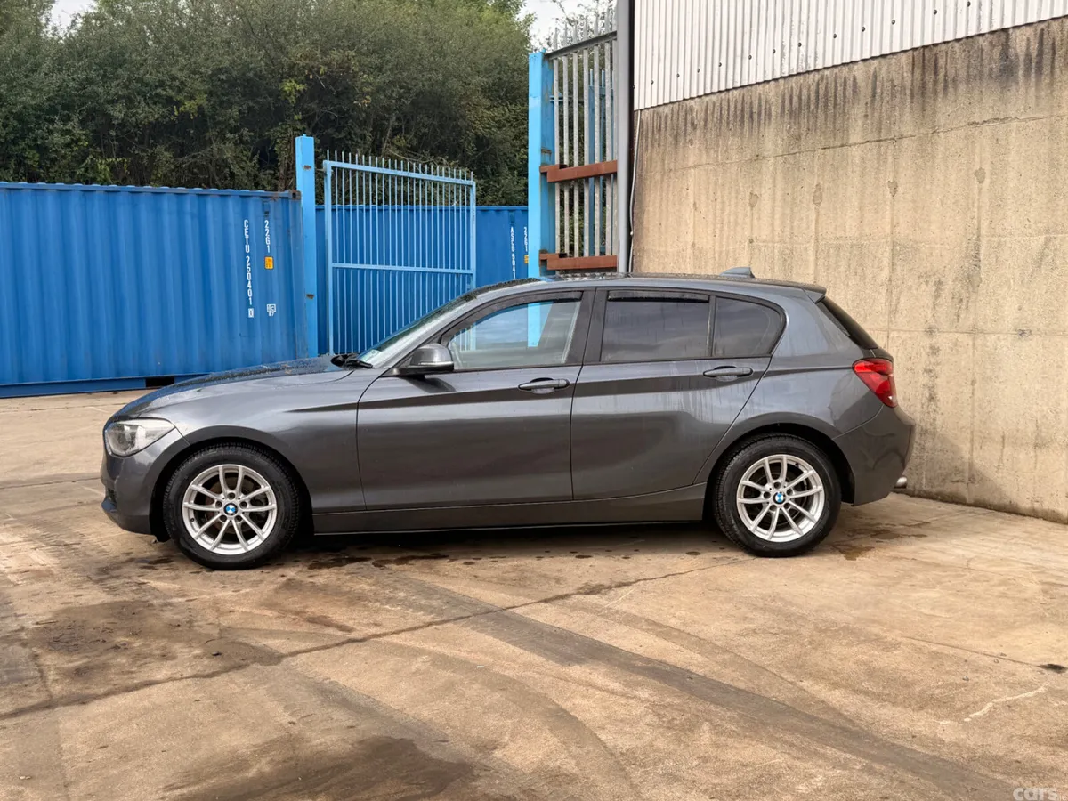 BMW 1-Series Hatchback, Diesel, 2013, Grey