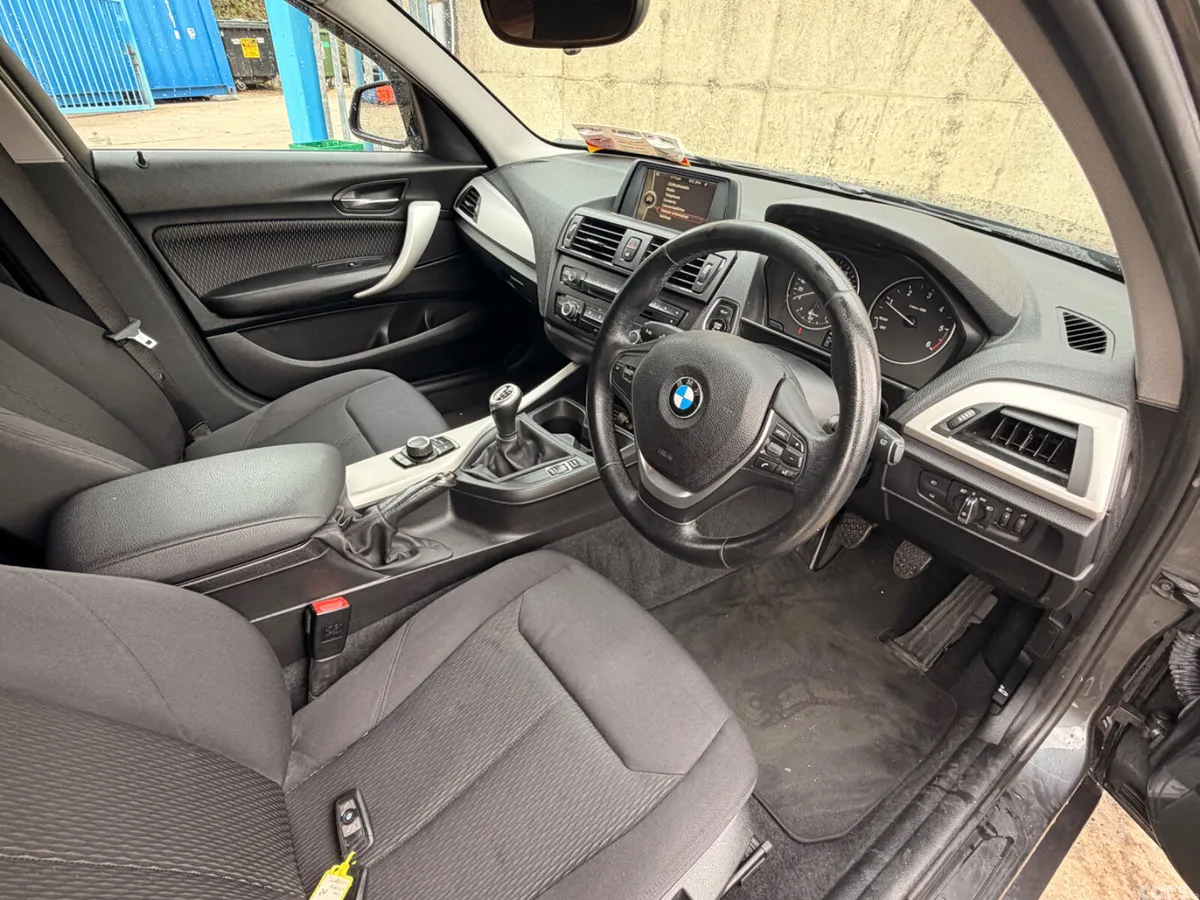 BMW 1-Series Hatchback, Diesel, 2013, Grey