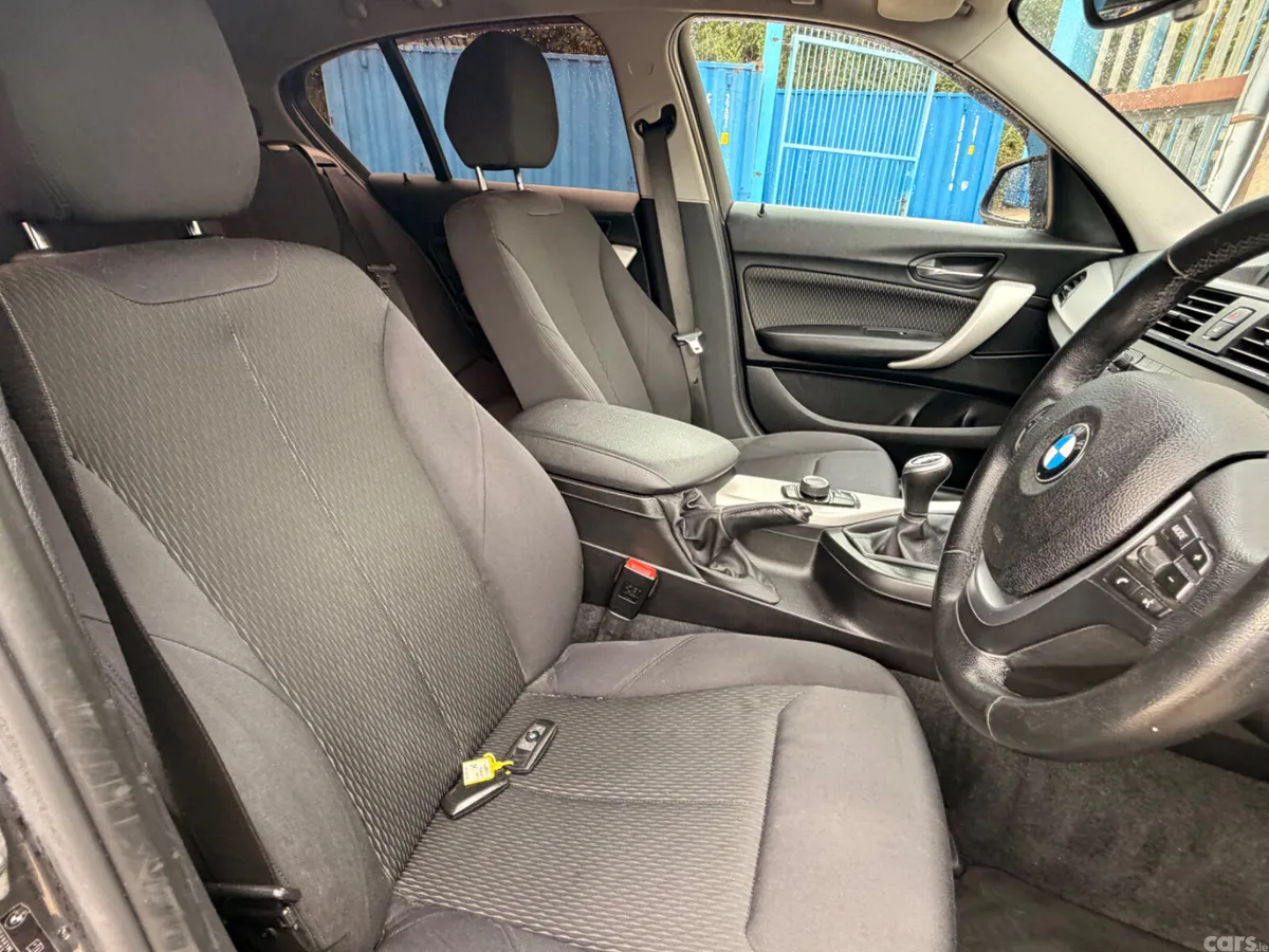 BMW 1-Series Hatchback, Diesel, 2013, Grey