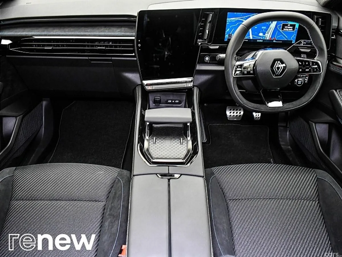Renault Austral SUV, Petrol Hybrid, 2024, Grey