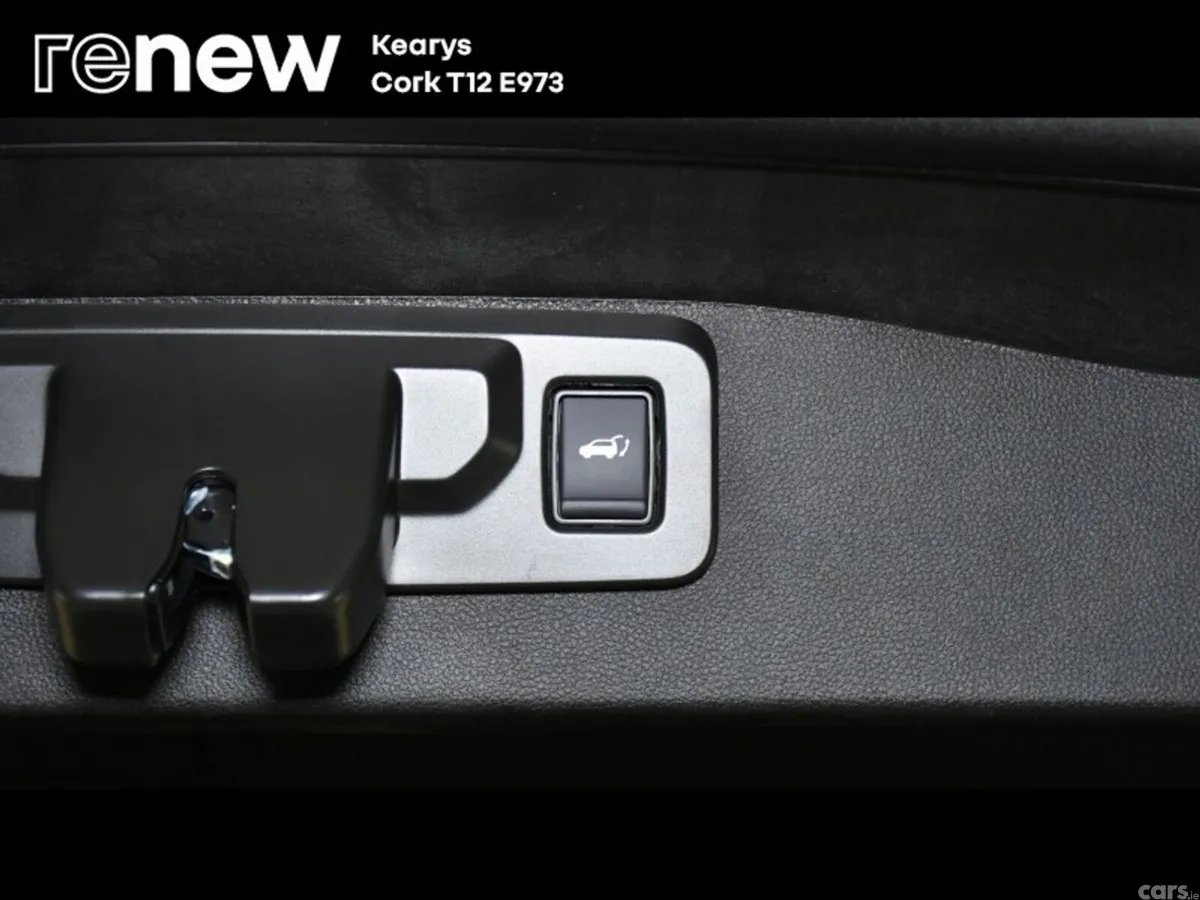 Renault Austral SUV, Petrol Hybrid, 2024, Grey