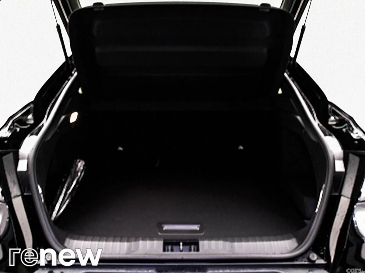 Renault Arkana SUV, Petrol, 2024, Black