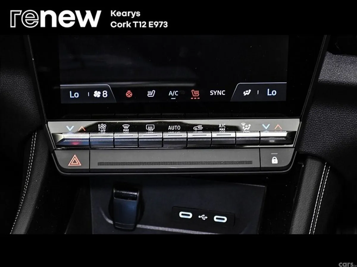 Renault Austral SUV, Petrol Hybrid, 2024, Grey