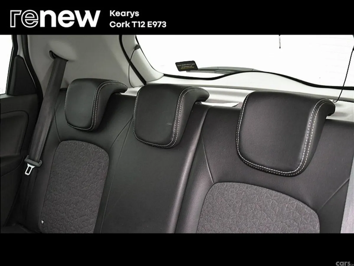 Renault Zoe Hatchback, Electric, 2023, White