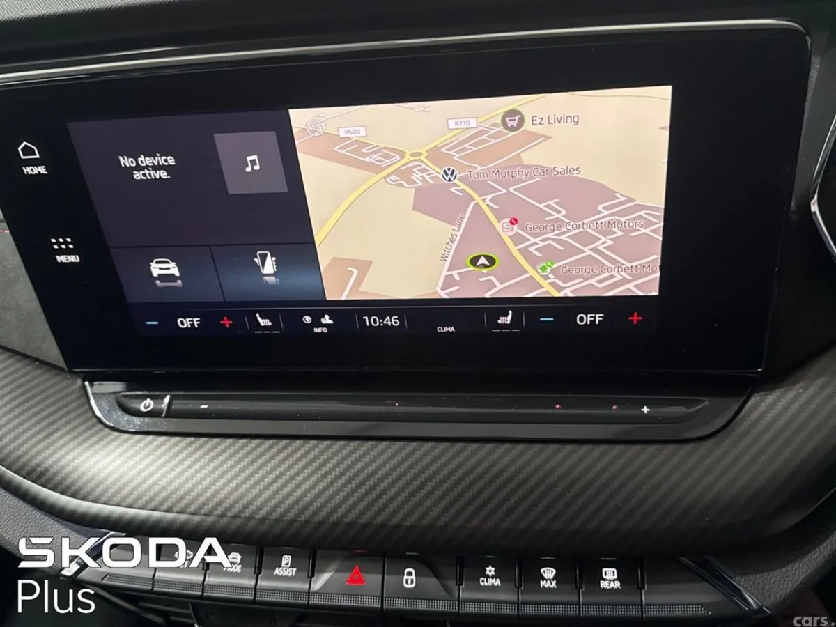 Skoda Octavia Saloon, Diesel, 2022, Black
