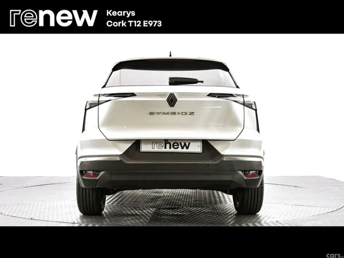 Renault Symbioz SUV, Petrol, 2026, White