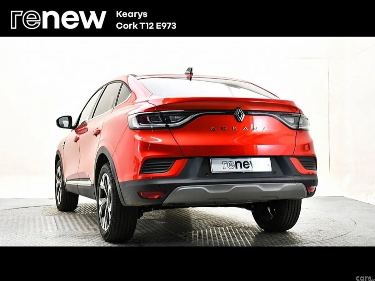 Renault Arkana SUV, Petrol, 2024, Red
