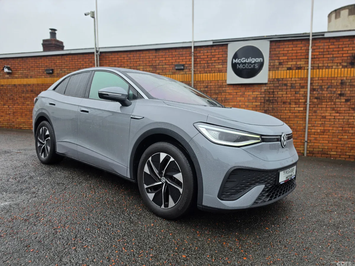 Volkswagen ID.5 SUV, Electric, 2023, Grey