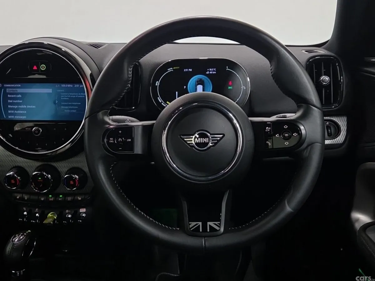 Mini Cooper Hatchback, Petrol Plug-in Hybrid, 2023, Green