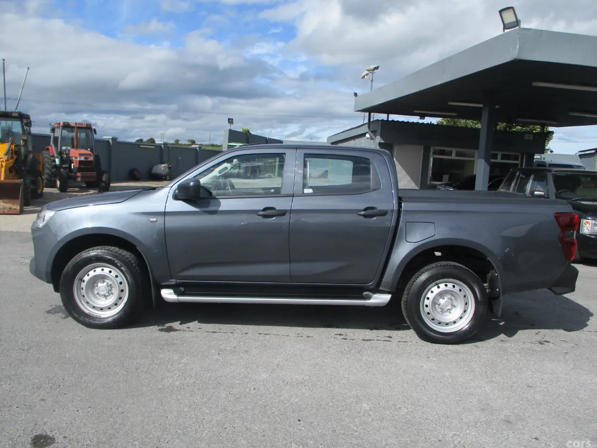 Isuzu D-Max Pick Up, Diesel, 2022, Grey
