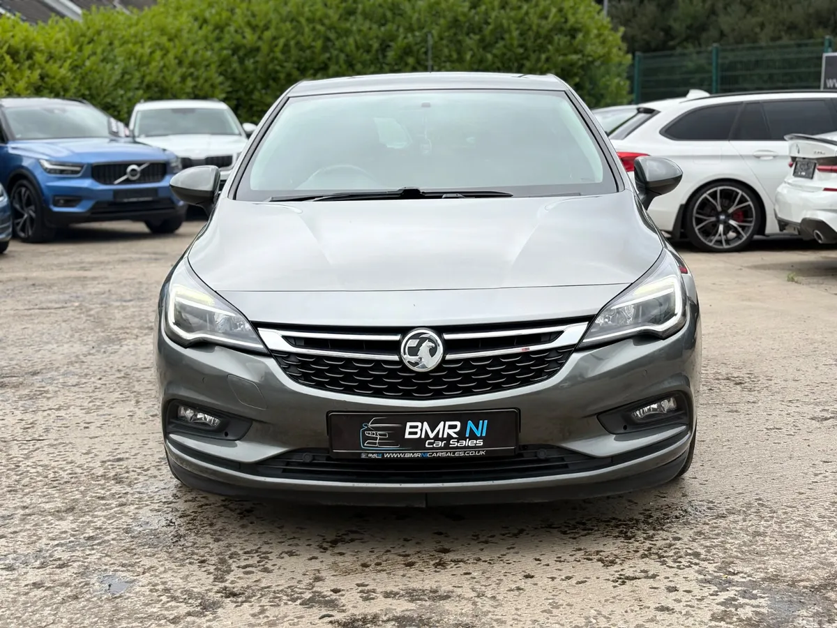 Vauxhall Astra Hatchback, Diesel, 2019, Grey