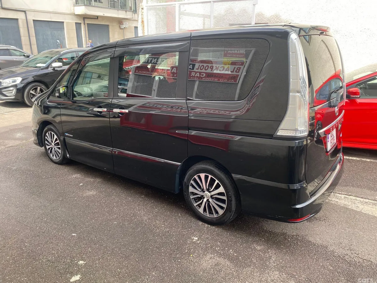 Nissan Serena MPV, Petrol, 2014, Black