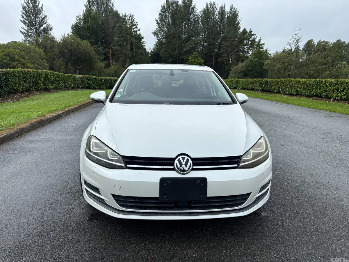 Volkswagen Golf Hatchback, Petrol, 2015, White