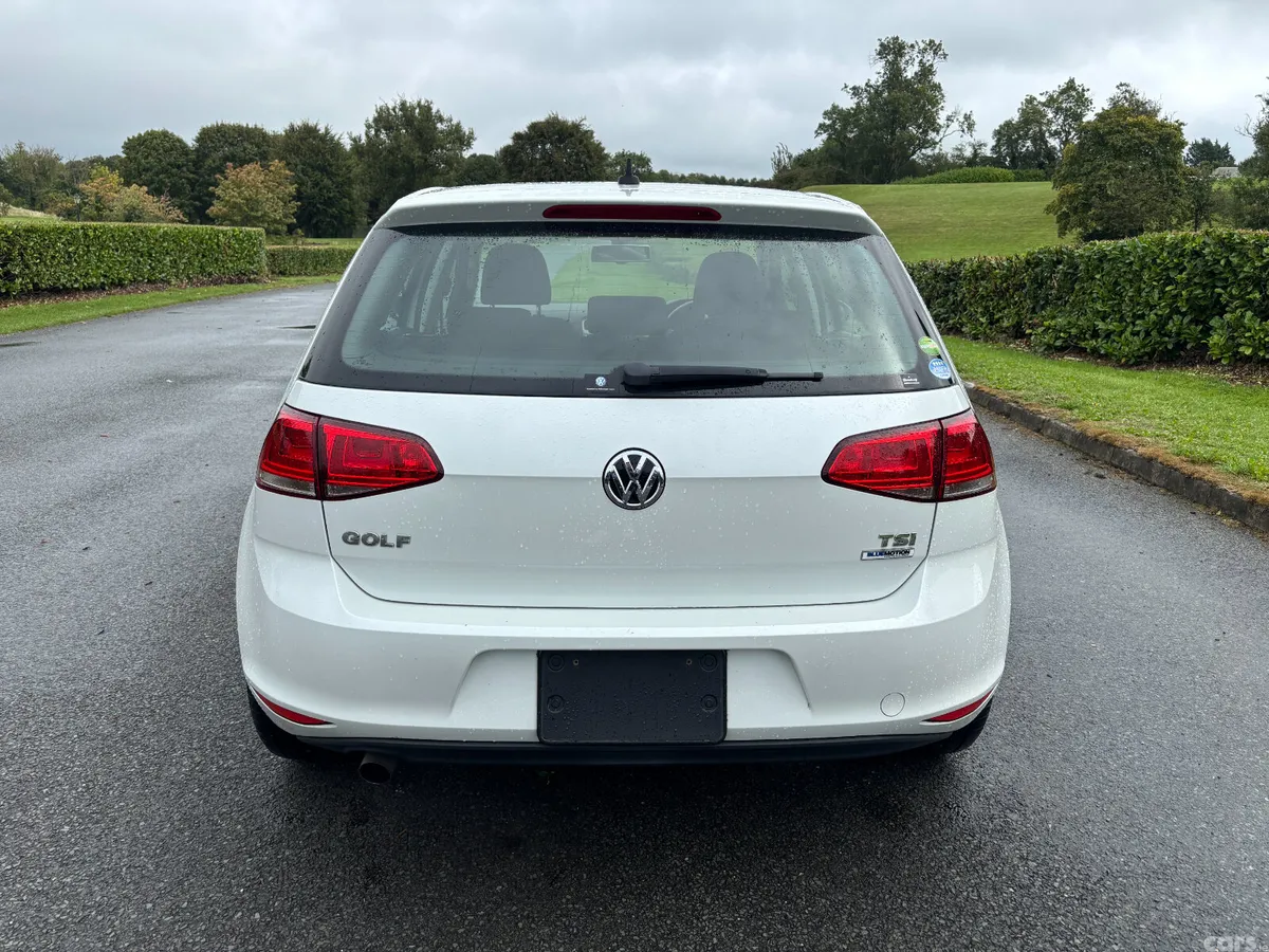 Volkswagen Golf Hatchback, Petrol, 2015, White