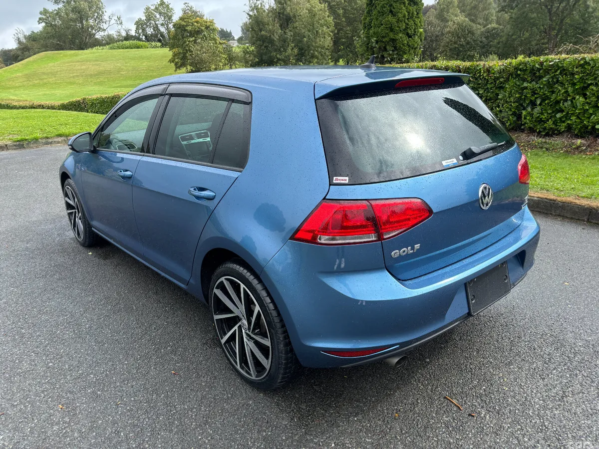 Volkswagen Golf Hatchback, Petrol, 2016, Blue