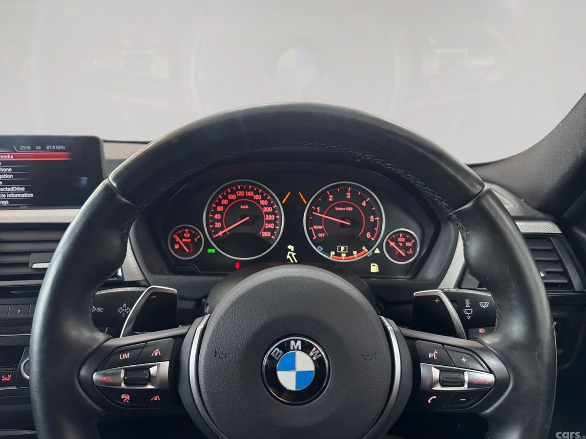 BMW 3-Series Saloon, Diesel, 2015, White