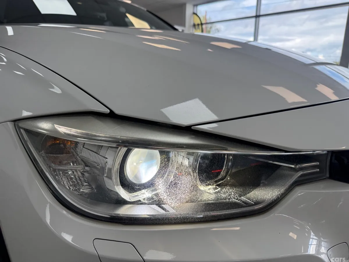 BMW 3-Series Saloon, Diesel, 2015, White