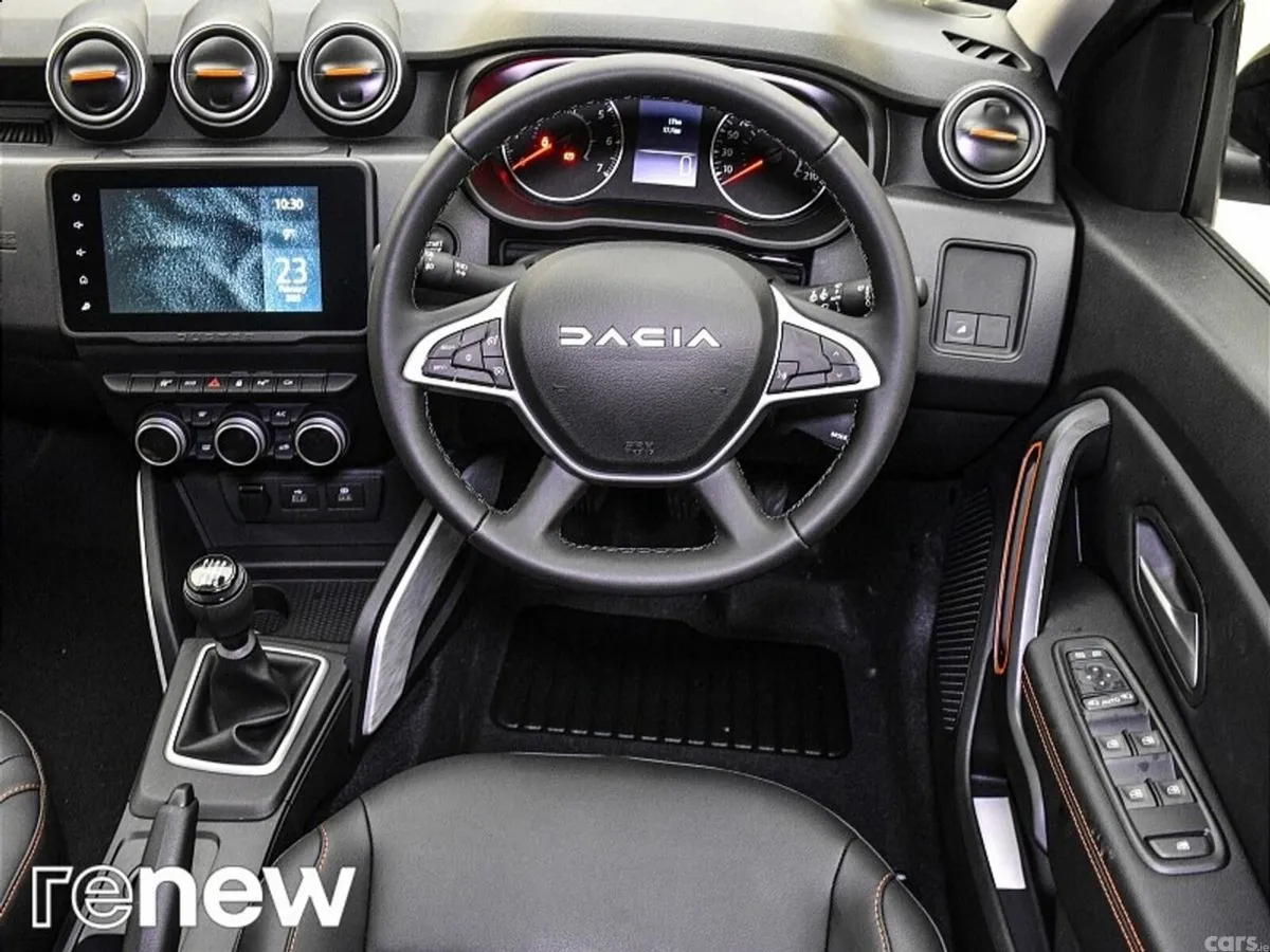 Dacia Duster SUV, Diesel, 2023, Blue