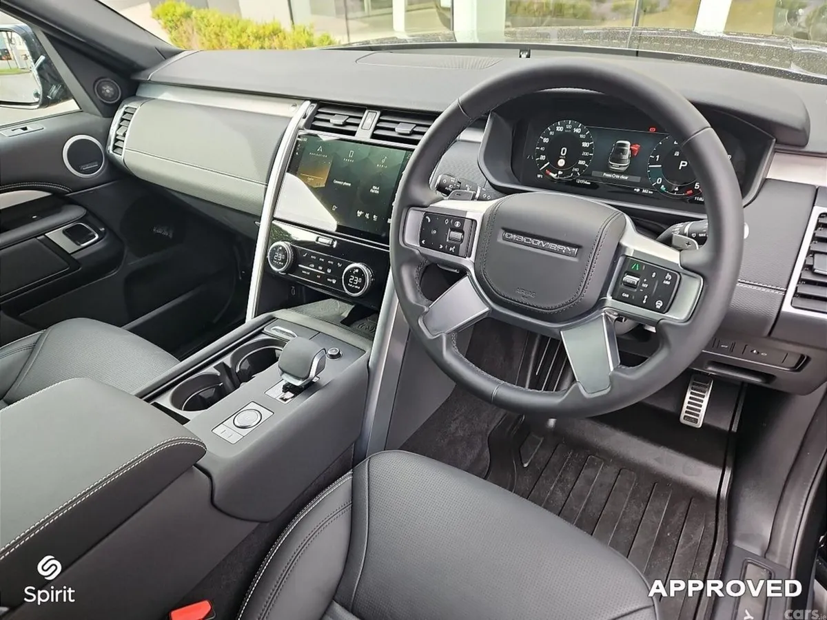 Land Rover Discovery SUV, Diesel, 2026, Black