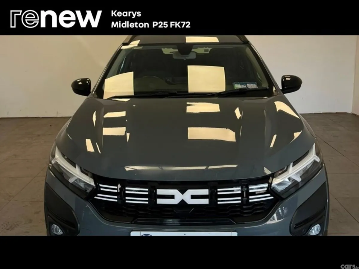 Dacia Jogger MPV, Petrol, 2023, Grey