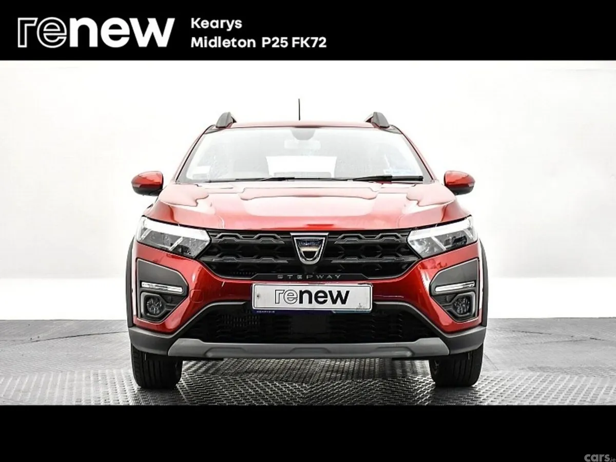 Dacia Sandero Stepway SUV, Petrol, 2022, Red