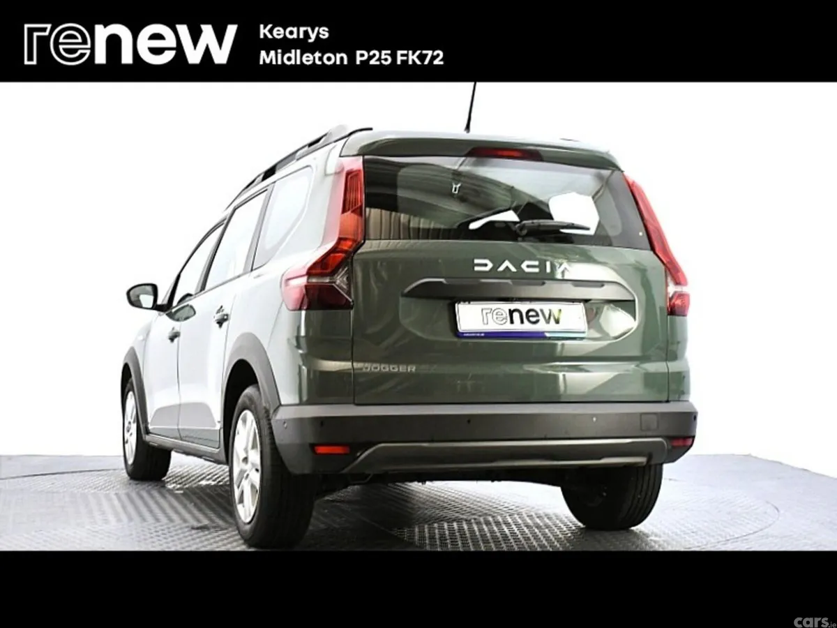 Dacia Jogger SUV, Petrol, 2023, Grey