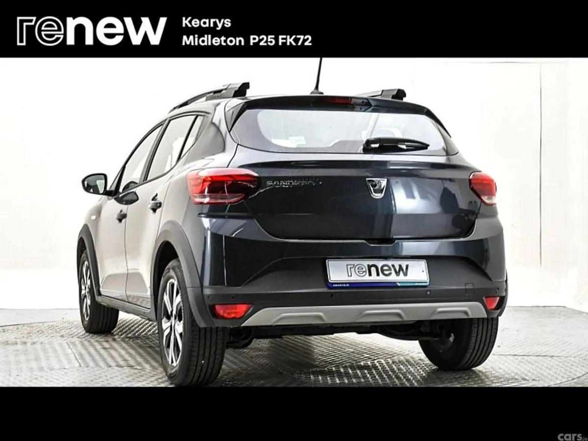 Dacia Sandero Stepway SUV, Petrol, 2022, Grey