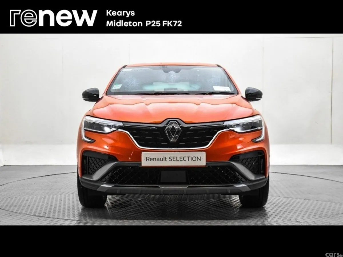 Renault Arkana Hatchback, Petrol, 2023, Orange