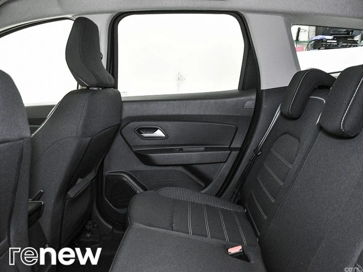 Dacia Duster SUV, Diesel, 2023, Black