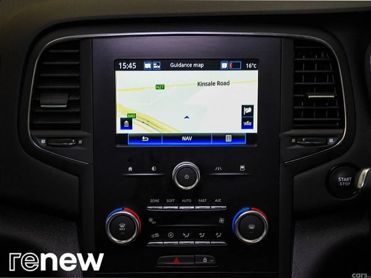 Renault Megane Hatchback, Diesel, 2020, White
