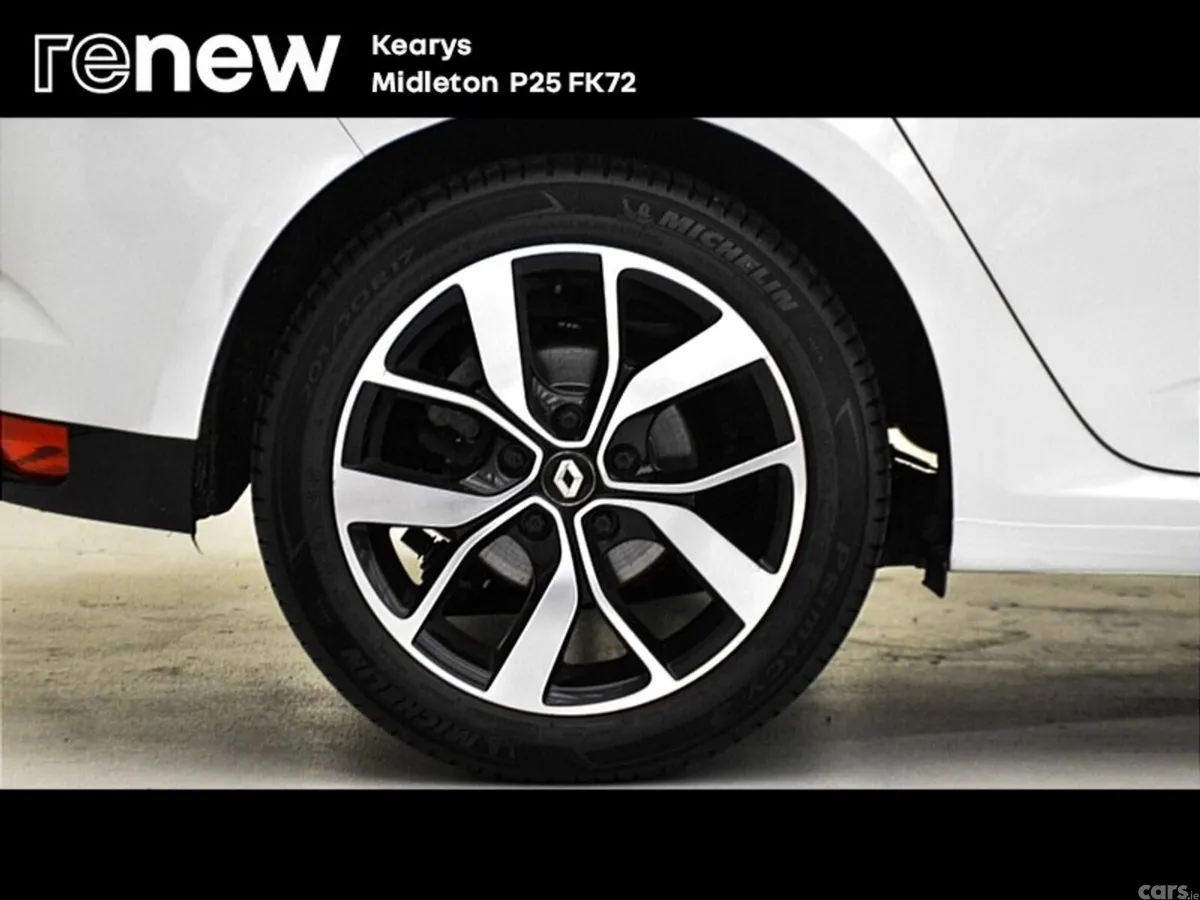 Renault Megane Hatchback, Diesel, 2020, White