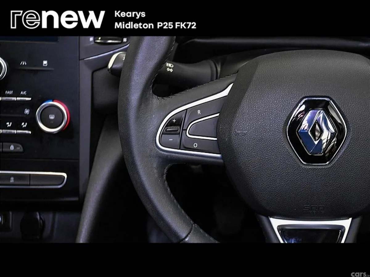 Renault Megane Hatchback, Diesel, 2020, White