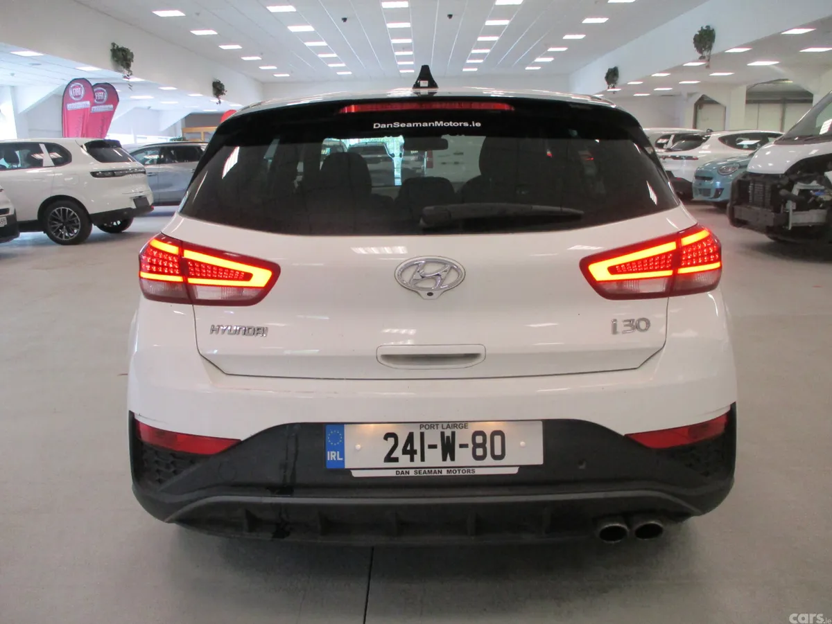 Hyundai i30 Hatchback, Petrol, 2024, White