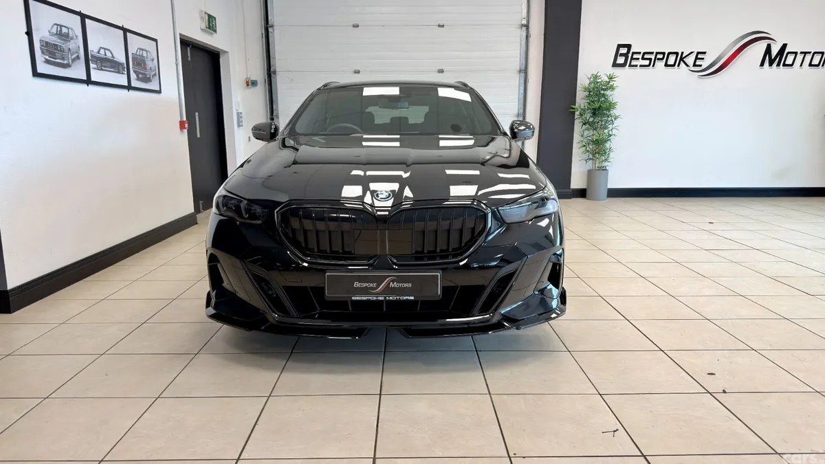 BMW 5-Series Estate, Petrol Hybrid, 2026, Black