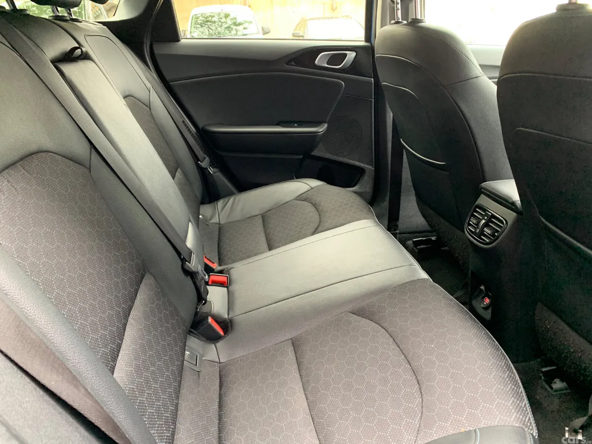 Kia Ceed Estate, Petrol Plug-in Hybrid, 2022, Blue