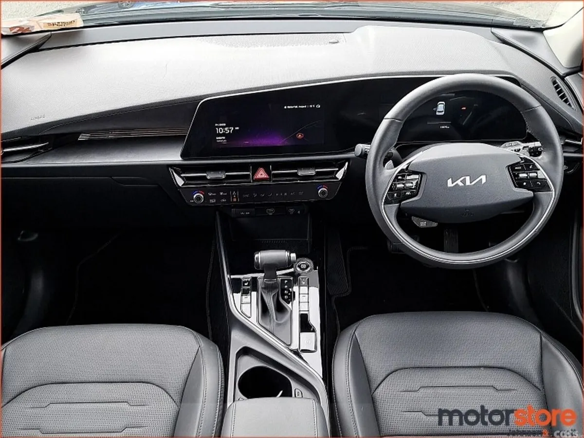 Kia Niro SUV, Petrol Plug-in Hybrid, 2025, Black