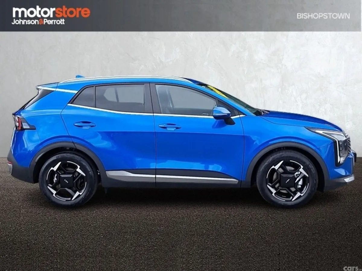 Kia Sportage SUV, Diesel Hybrid, 2026, Blue