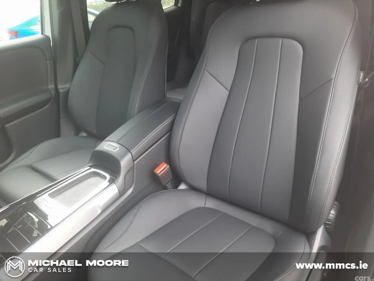 Mercedes-Benz GLB Estate, Diesel, 2026, Grey