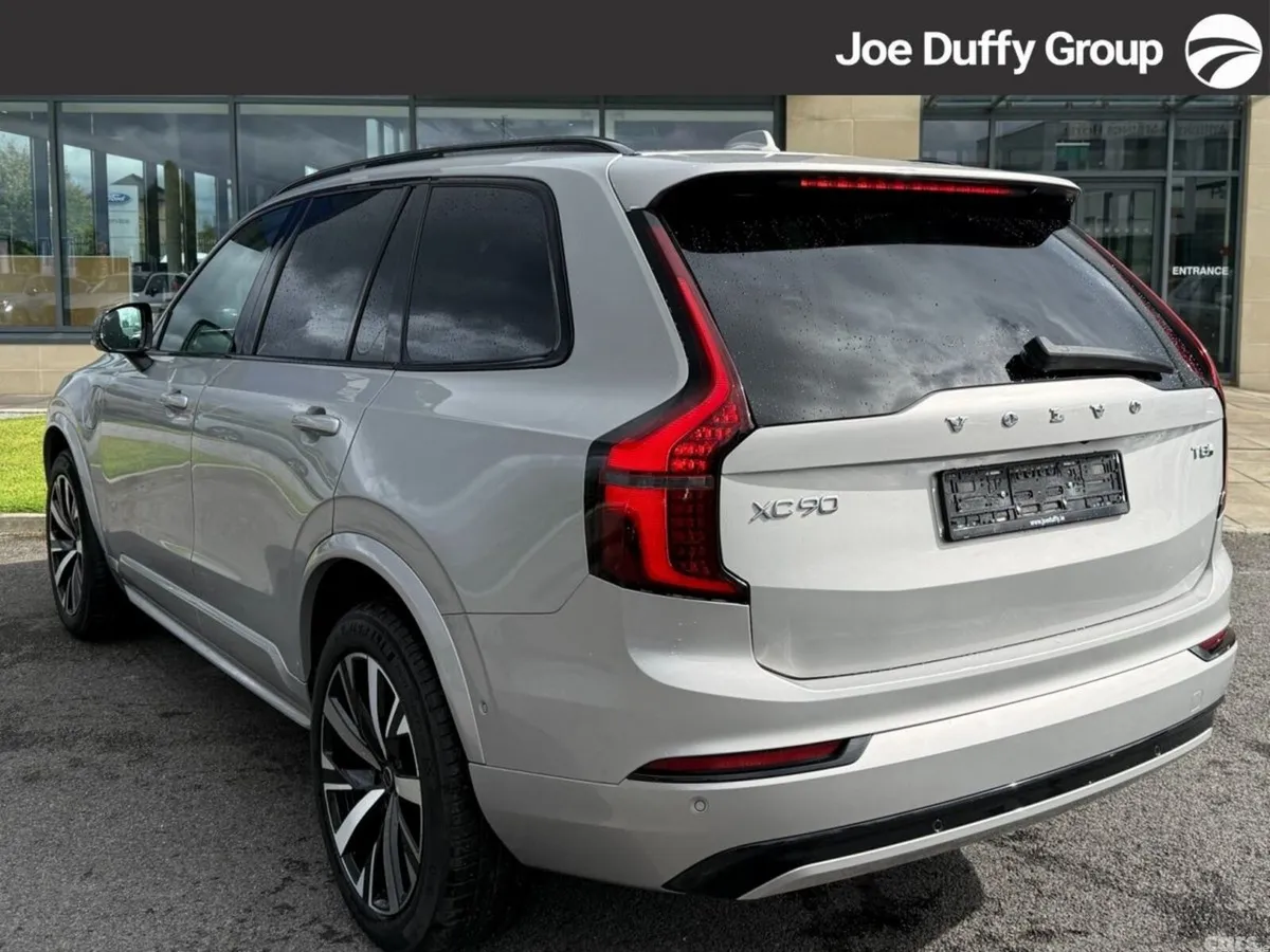Volvo XC90 SUV, Petrol Plug-in Hybrid, 2025, Silver