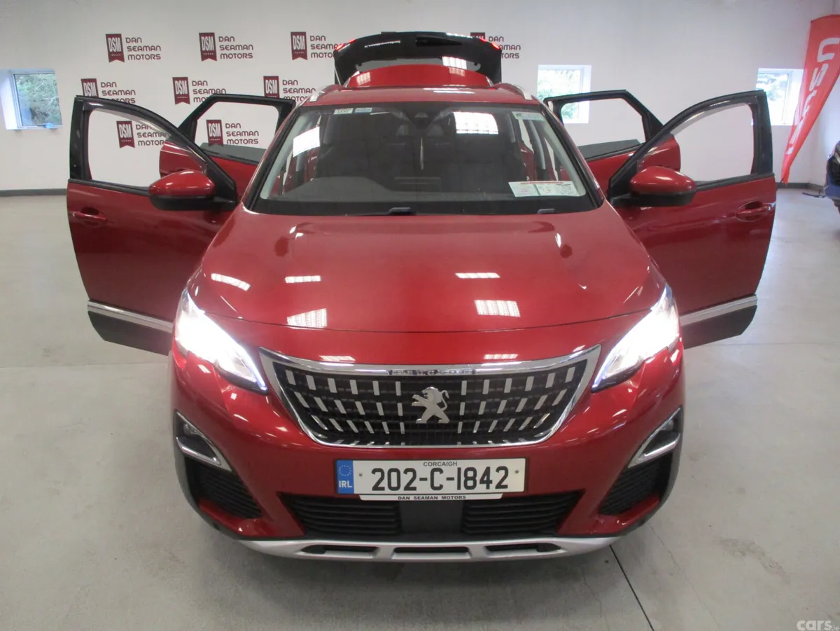 Peugeot 3008 SUV, Diesel, 2020, Red