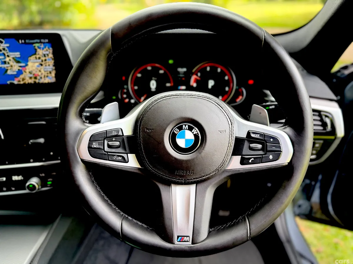BMW 5-Series Saloon, Diesel, 2017, Blue