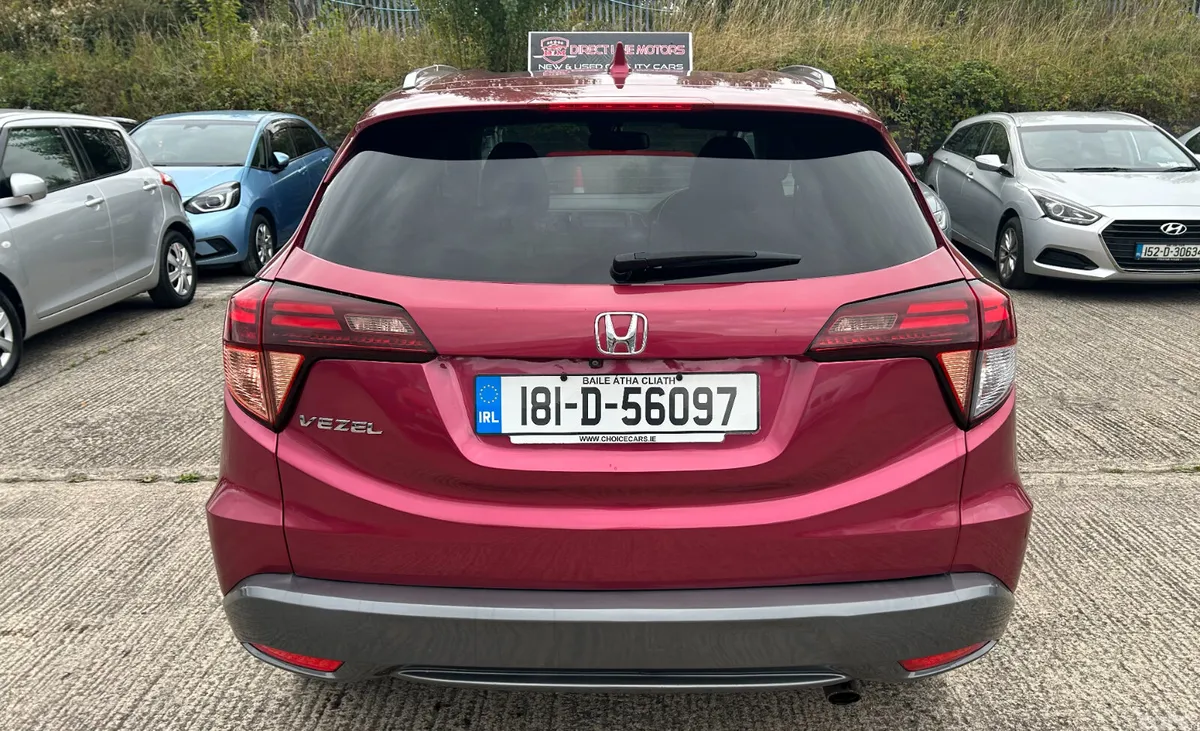 Honda Vezel MPV, Petrol Hybrid, 2018, Red