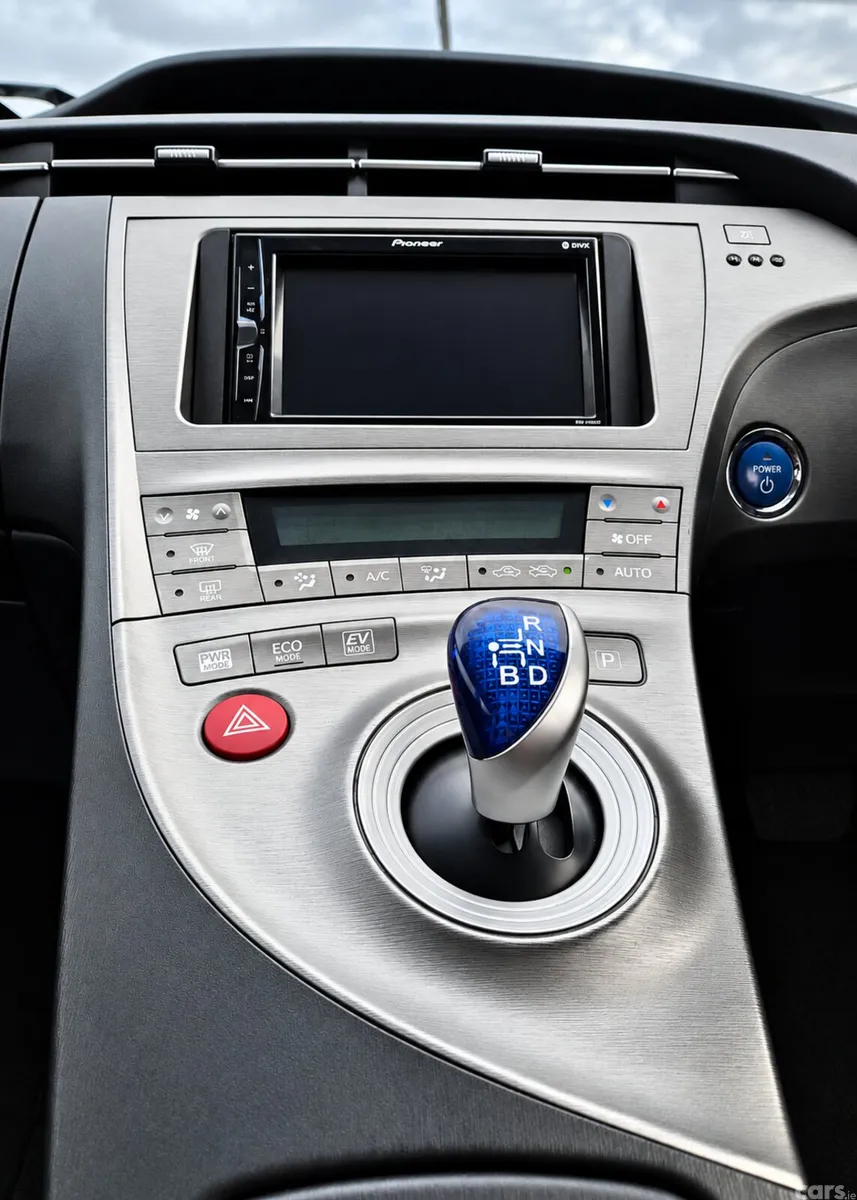 Toyota Prius Hatchback, Petrol Hybrid, 2014, Silver
