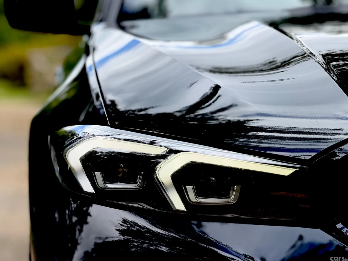 BMW 3-Series Estate, Petrol Plug-in Hybrid, 2023, Black