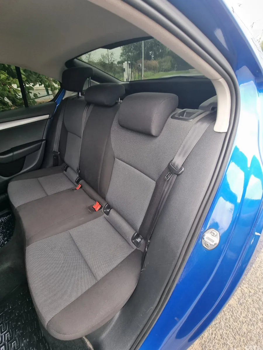 Skoda Octavia Hatchback, Diesel, 2015, Blue