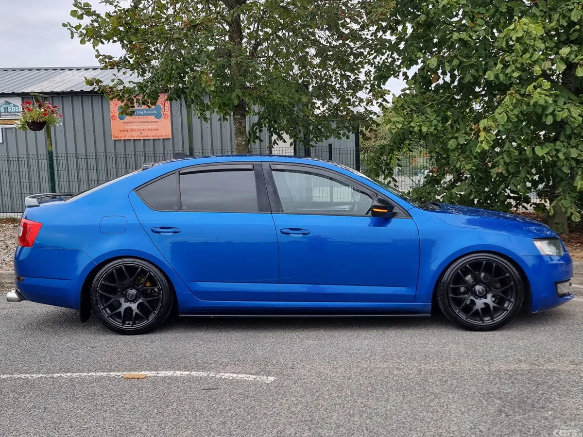 Skoda Octavia Hatchback, Diesel, 2015, Blue